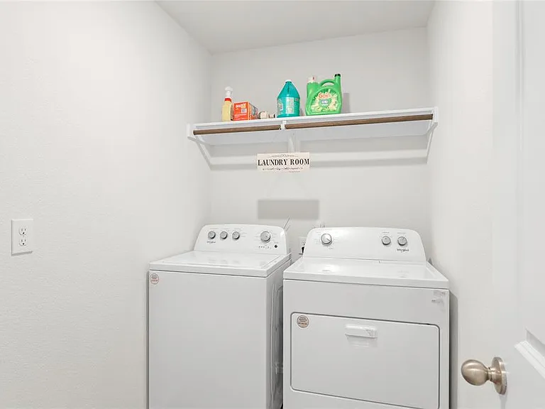 2907 Hadley Dr — Photo 15