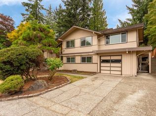 811 170th Pl NE, Bellevue, WA