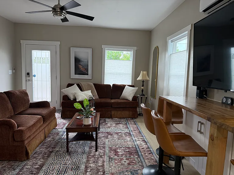 101 Moberly Ave #2 — Photo 7