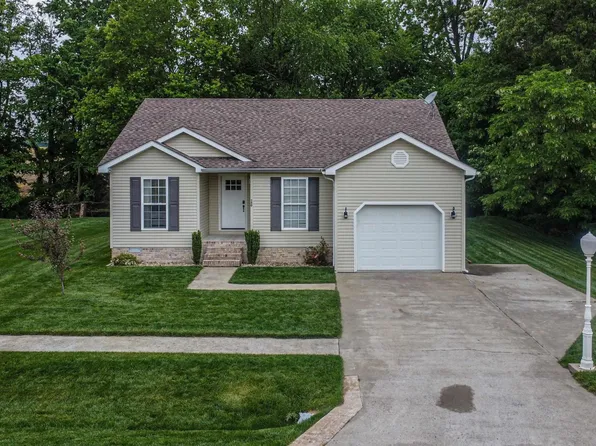 340 Sunrise Dr, Kevil, KY 42053