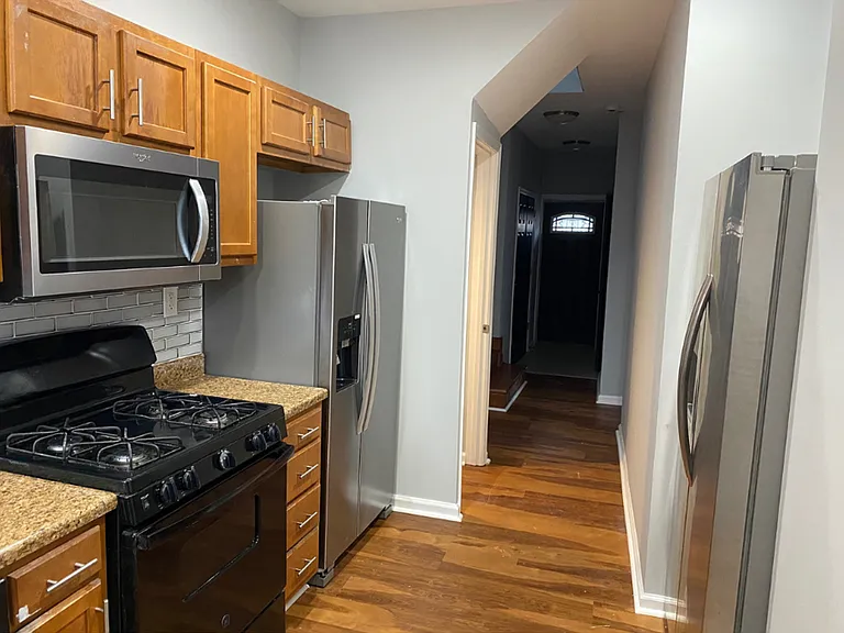 2800 The Alameda #12 — Photo 9