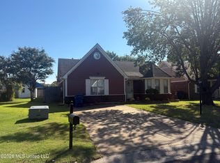 7056 Tudor Ln, Horn Lake, MS 38637