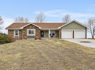 2033 N Farm Road 227, Strafford, MO 65757