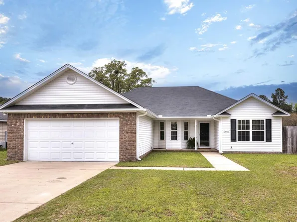 2601 Moonlite Dr, Sumter, SC 29153