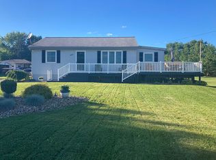 429 Ridgelawn Ave, New Castle, PA 16105