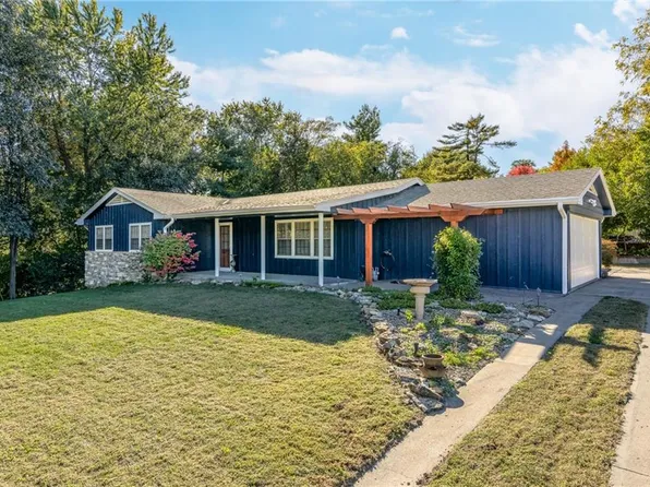 2006 Chambers Ave, Saint Joseph, MO 64506