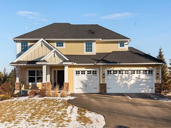 2nd image of 8855 Aspen Cir