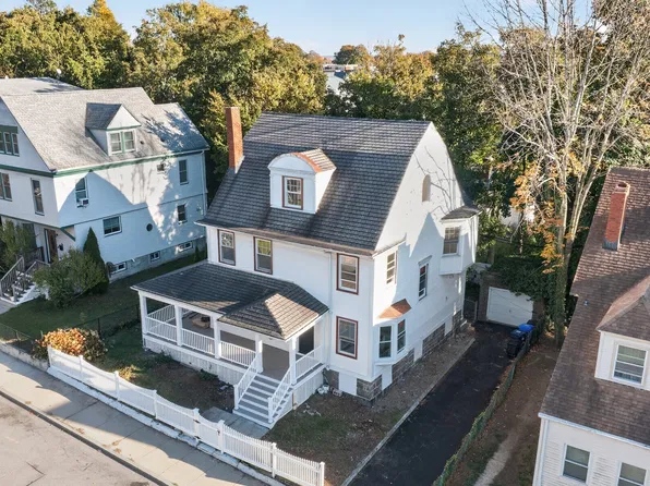 30 Bradlee St, Dorchester, MA 02124