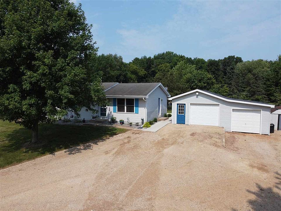 Comfortable Country Ranch!