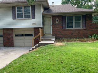 723 S Central St, Olathe, KS 66061