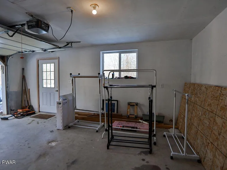 110 Stallion Dr — Photo 234