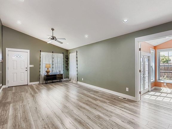 3rd image of 4601 W 30th St Rd