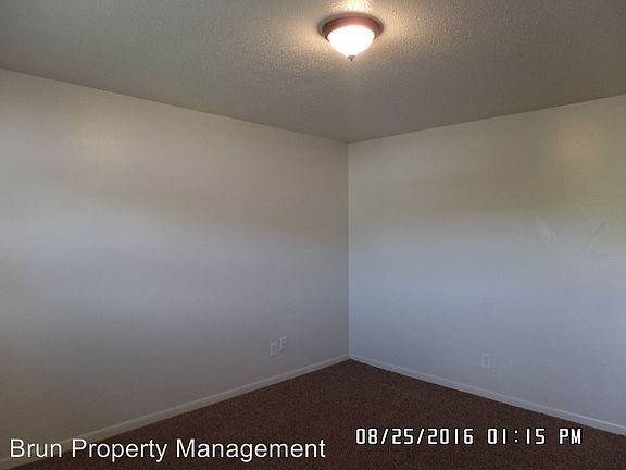 4th image of 2720 Holbrook Dr APT 6