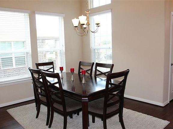 4th image of 150 Orchard Hill Trl