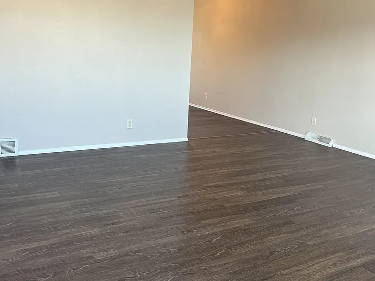 2638 N Clark St #2 — Photo 2