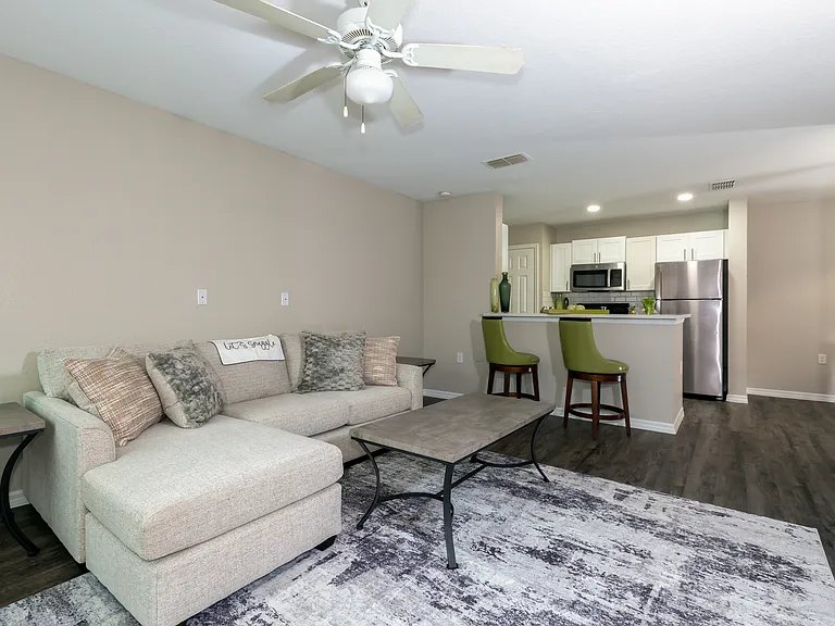 Oakwood Sarasota — Photo 15