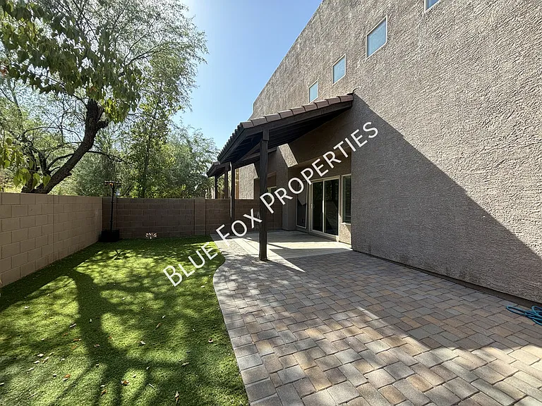 4170 N Thurston Ln #101 — Photo 19