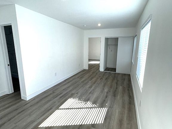 3rd image of 2561 Colorado Blvd #9
