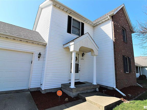 3rd image of 4010 W Carrousel Ln