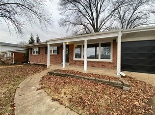 8933 Manda Ln, Saint Louis, MO
