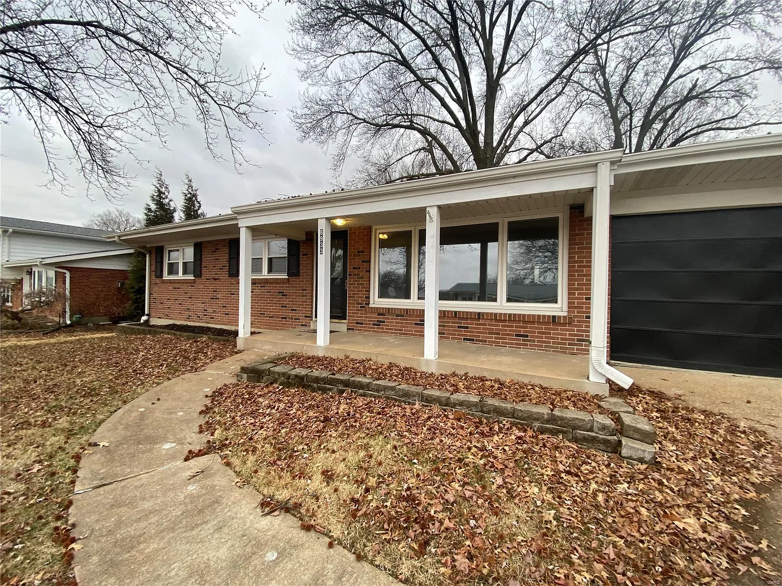8933 Manda Ln photo 1