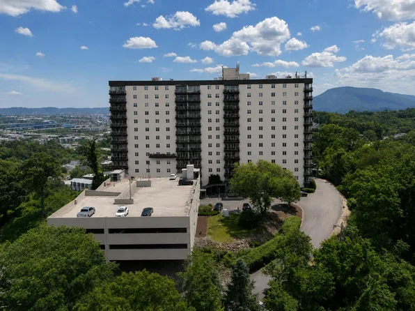 1131 Stringers Ridge Rd APT 8E, Chattanooga, TN 37405
