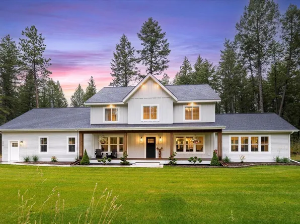 458 Lynnewood Dr, Columbia Falls, MT 59912