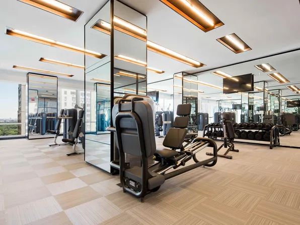 157 West 57th Street image 27 of 28