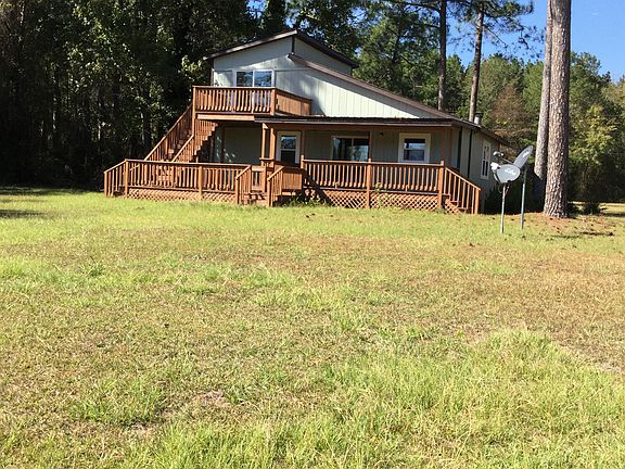 4th image of 210 Plum Dr