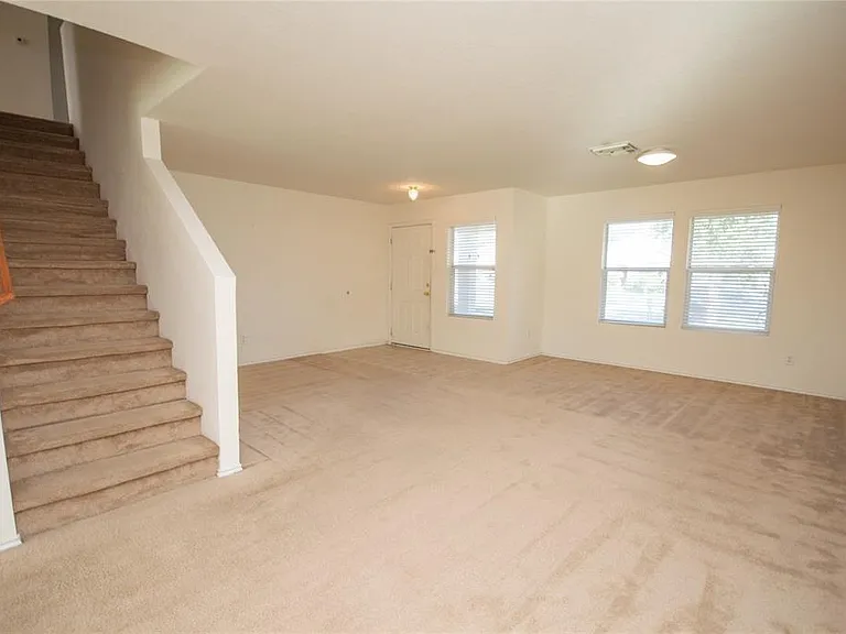 310 Falling Pine Dr — Photo 3