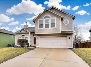 18974 W 160th Ter, Olathe, KS 66062