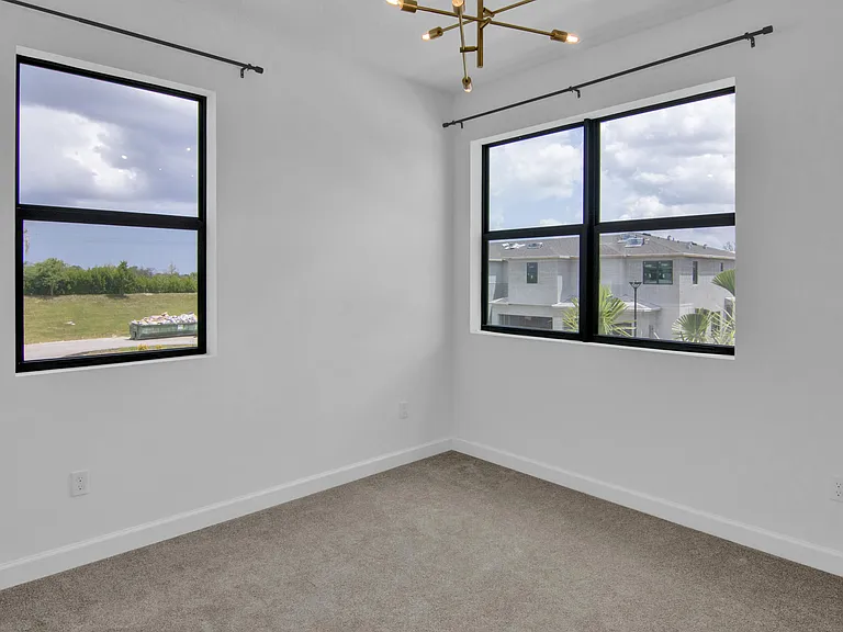 14075 SW Thorens Dr — Photo 27