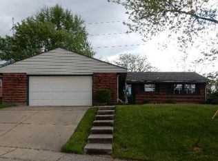 711 N Gebhart Church Rd, Miamisburg, OH 45342