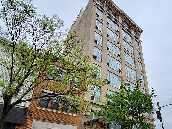 2nd image of 1207 Race St #1