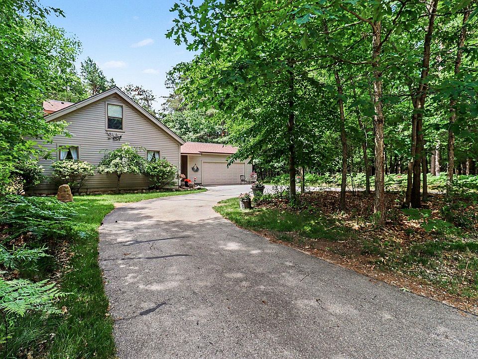 1st image of 10035 Hawthorne Ln