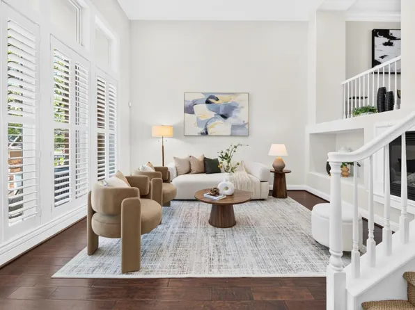 1188 McKay Dr, San Jose, CA 95131