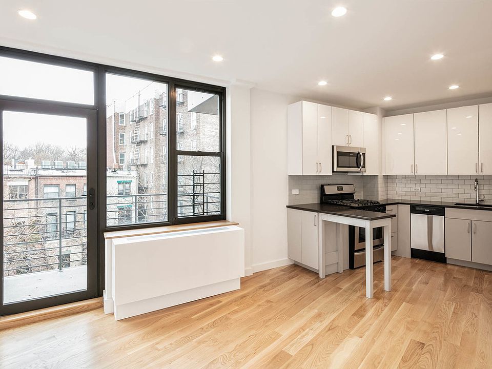 1st image of 15 W 119th St #4C
