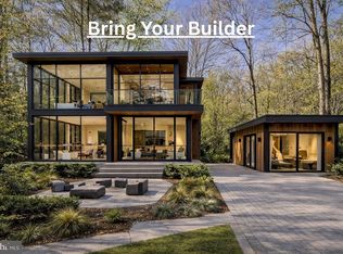 911 Sligo Creek Pkwy, Takoma Park, MD 20912