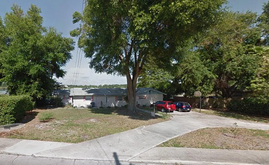Lake Martha Dr NE