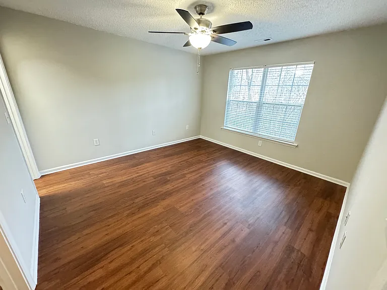 1200 Water Valley Ct NW — Photo 7