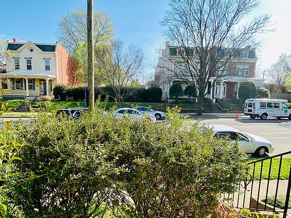 5th image of 3320 Ellwood Ave APT A