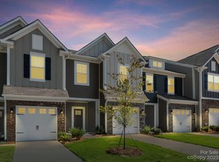 6035 Rizer Dr, Charlotte, NC 28269