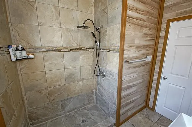 4714 Annette St — Photo 21