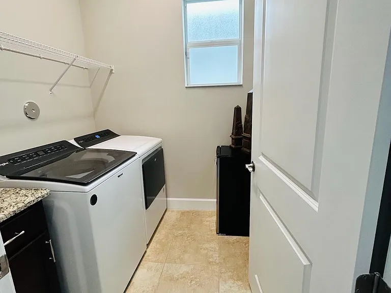 14999 Goldspar Ct — Photo 26