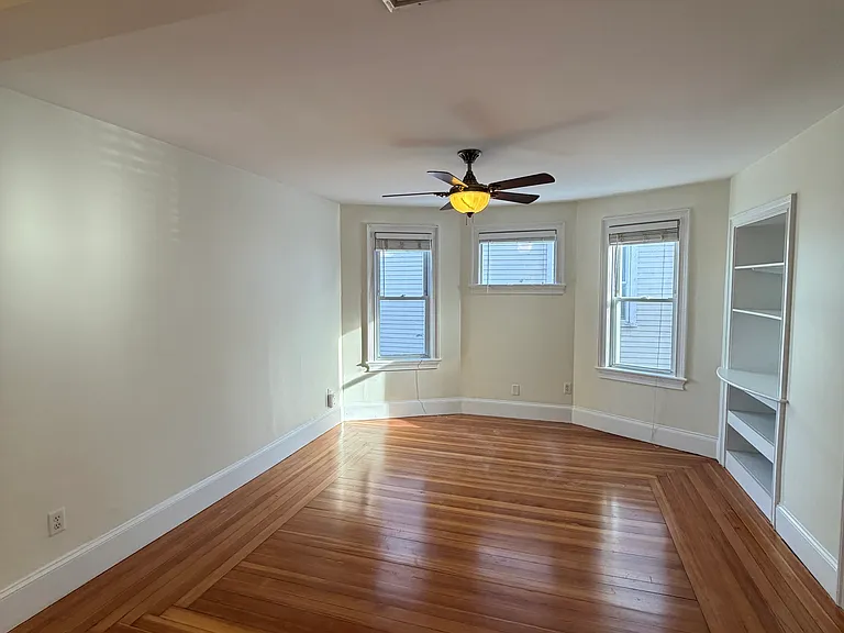 45 Houghton St #2 — Photo 5
