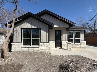 810 S San Eduardo Ave, San Antonio, TX 78228