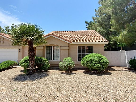 3rd image of 7036 N 28th Dr