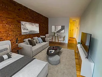 Rented by MOTION New York