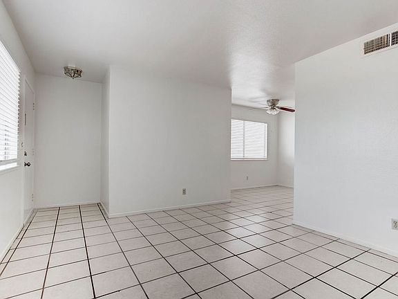 3rd image of 4269 Stewart Ave