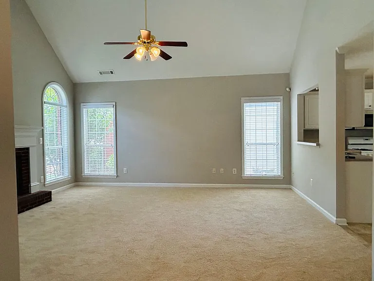 61 Riva Ridge Ln — Photo 5